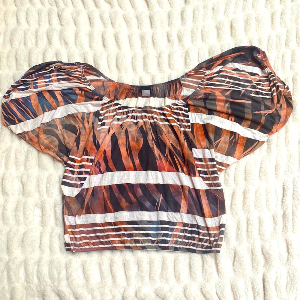 Daytrip shirt, Size Large